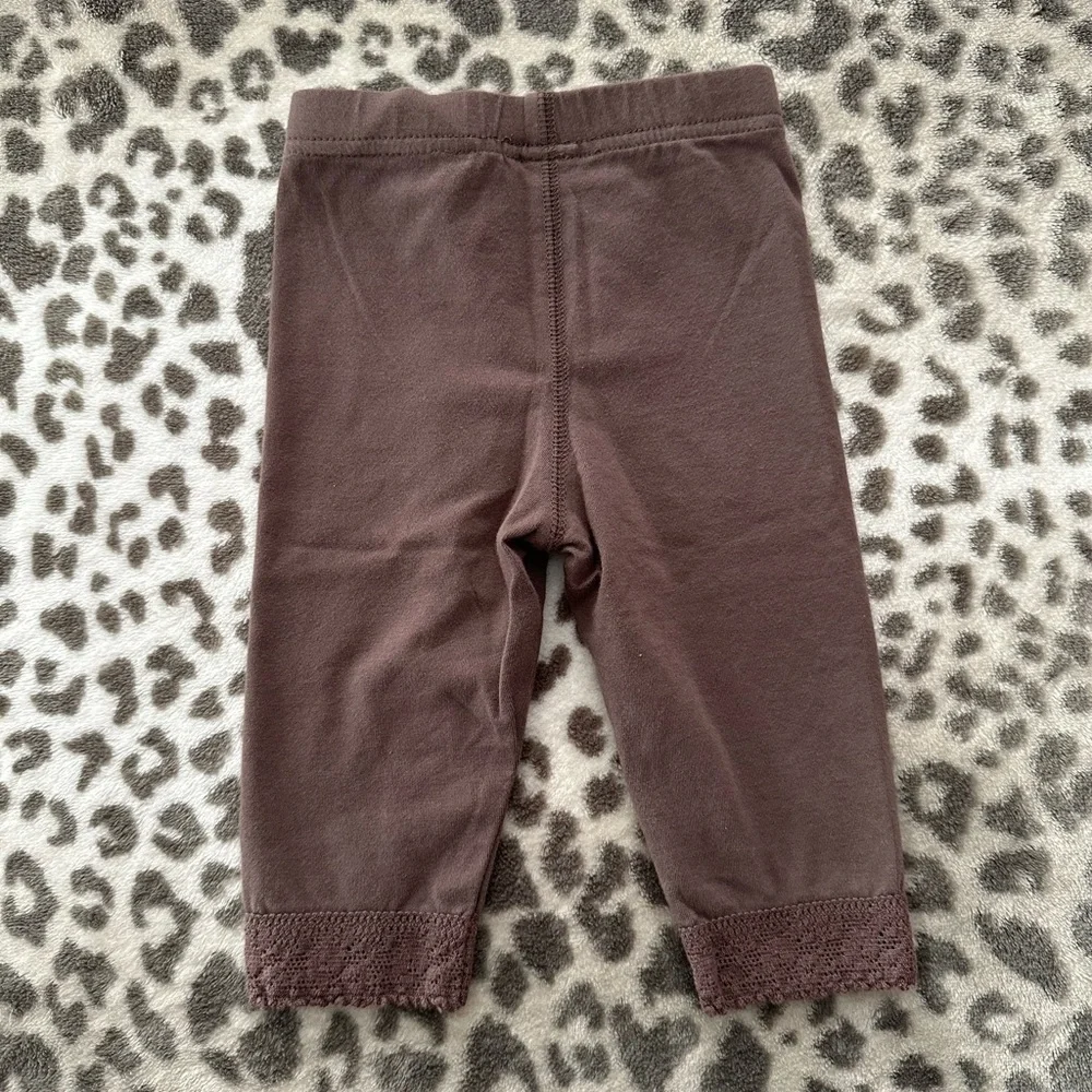 Carter’s Lace Trim Capri Leggings in Brown Size 18 Months